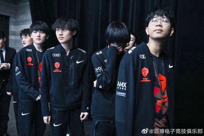 关键时刻顶 关键时刻顶