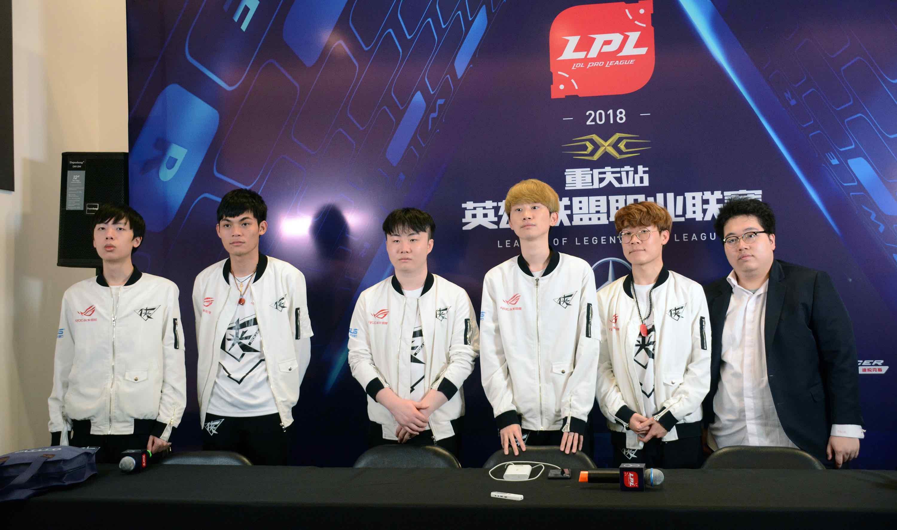 经历了从 经历了从