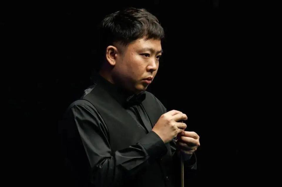 一个充满热